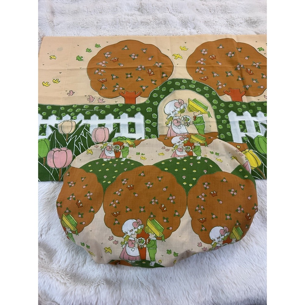 Vintage Joan Walsh Anglund "Sharing" Pillowcase 1973 Fitted Sheet Set Holly